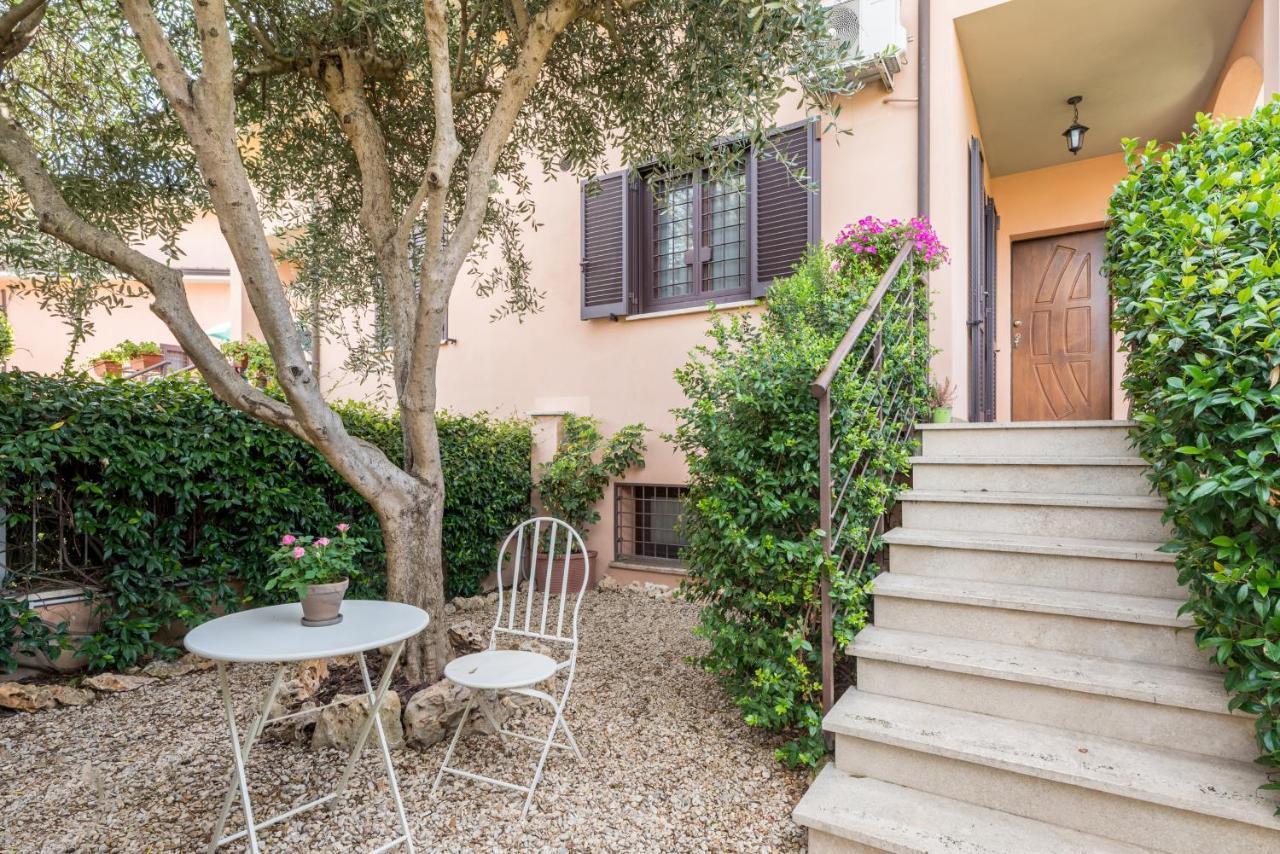B&B L'Ulivo Fiumicino Eksteriør bilde